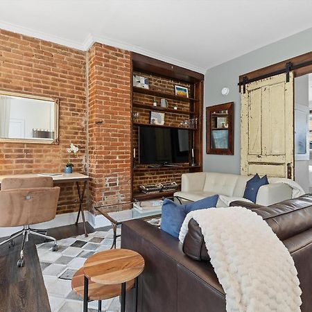 Apartamento Beautiful 1-Br Flat Nestled Between Dupont & Logan Washington Exterior foto